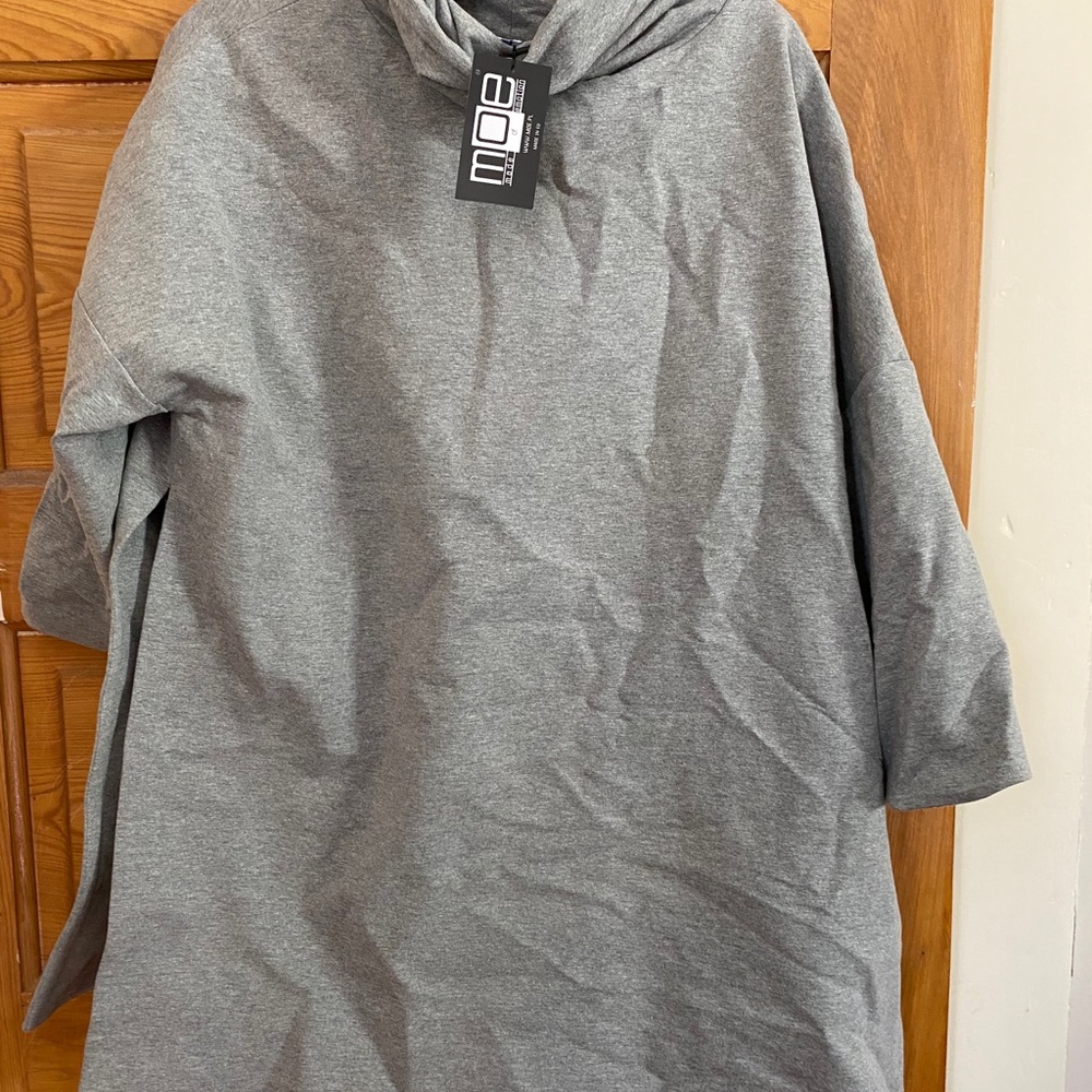 NWT Unique Grey Poncho Made of Emotion One Size